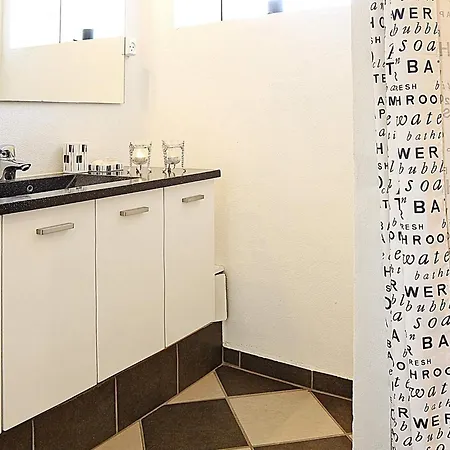 6 Person In Hvide Sande-by Traum Hvide Sande